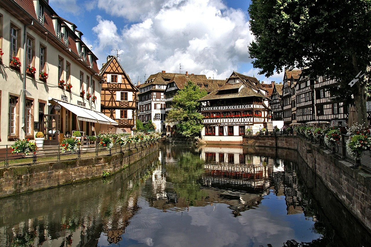 strasbourg-1354438_1280 strasbourg-1354438_1280